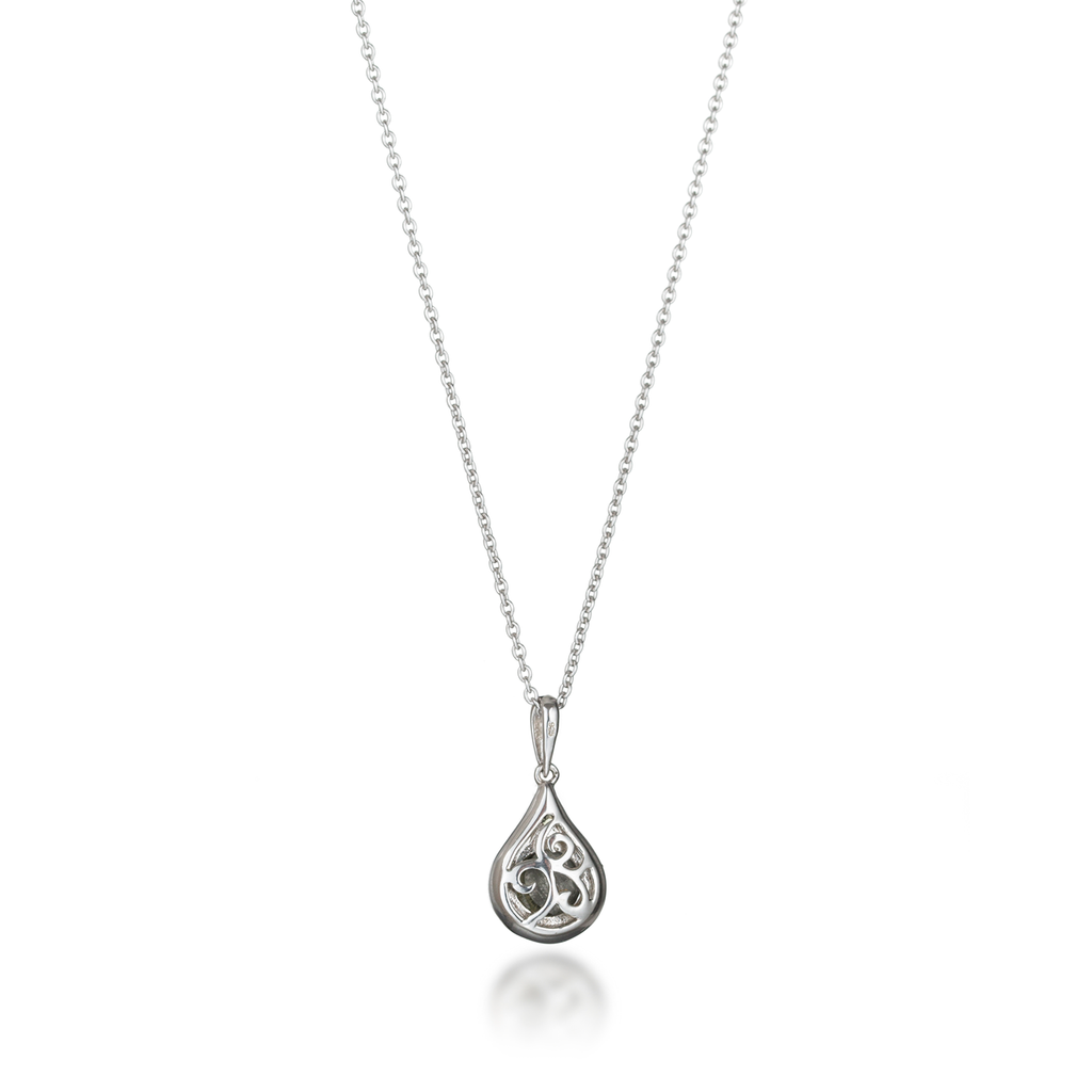 Meteorite Flower Necklace
