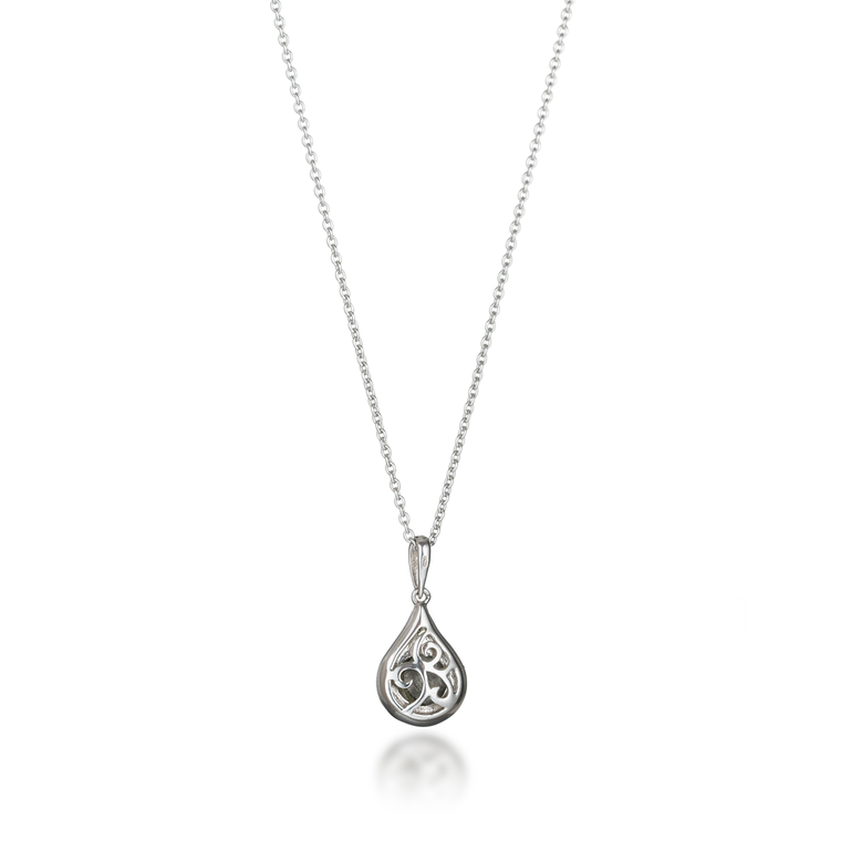 Meteorite Flower Necklace