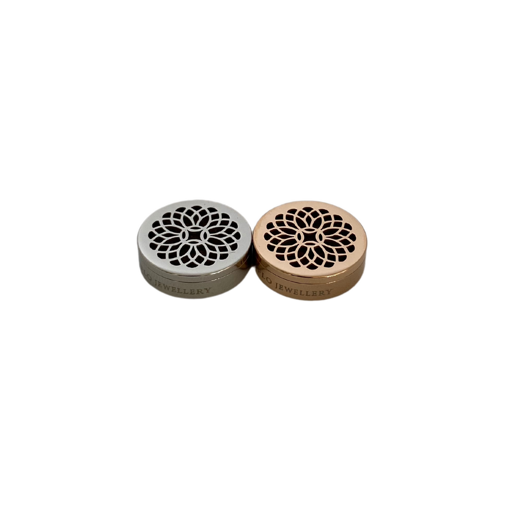 FLO Diffuser ™️ - Wagara Collection - Shippo Aroma Diffuser Clip